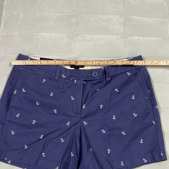 NWT Tommy Hilfiger Blue Printed Anchor Shorts Women’s Size 12 Preppy 4” Inseam - Picture 3 of 9